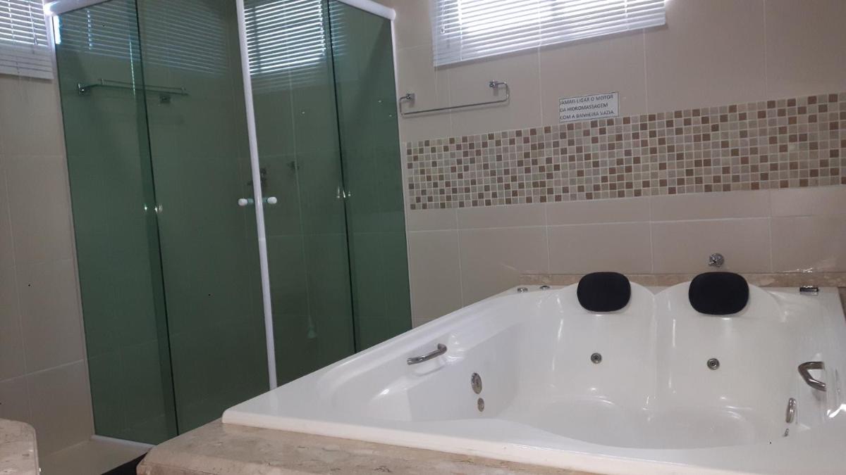 Casa aconchegante com piscina - Housity