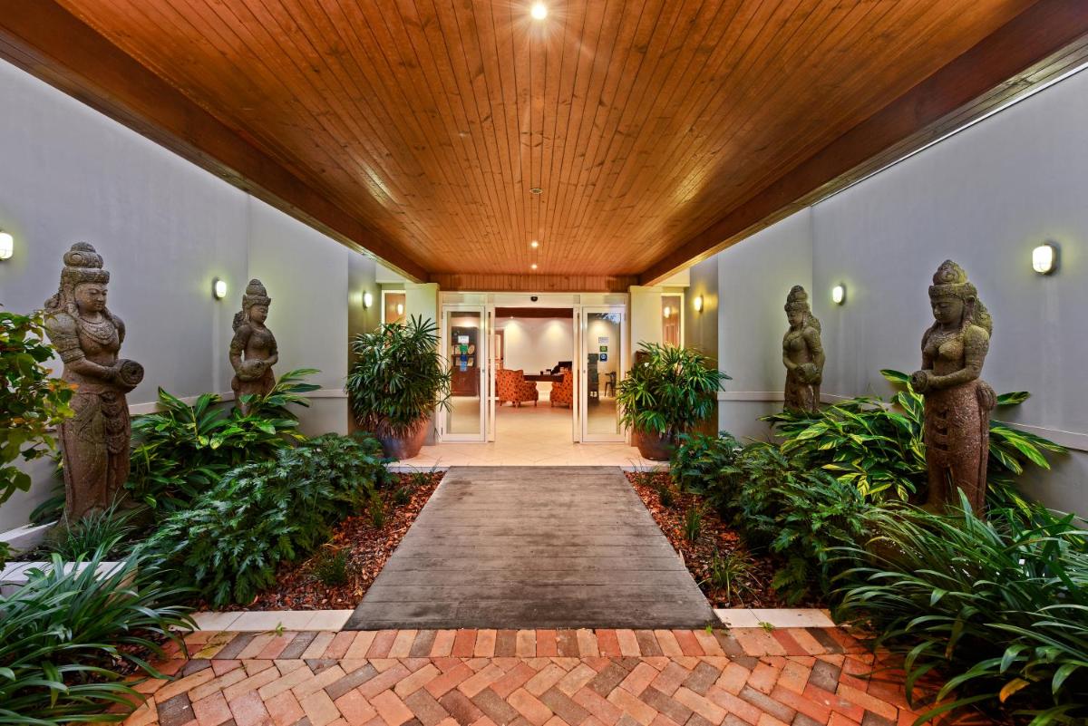 Harrington River Lodge - Housity