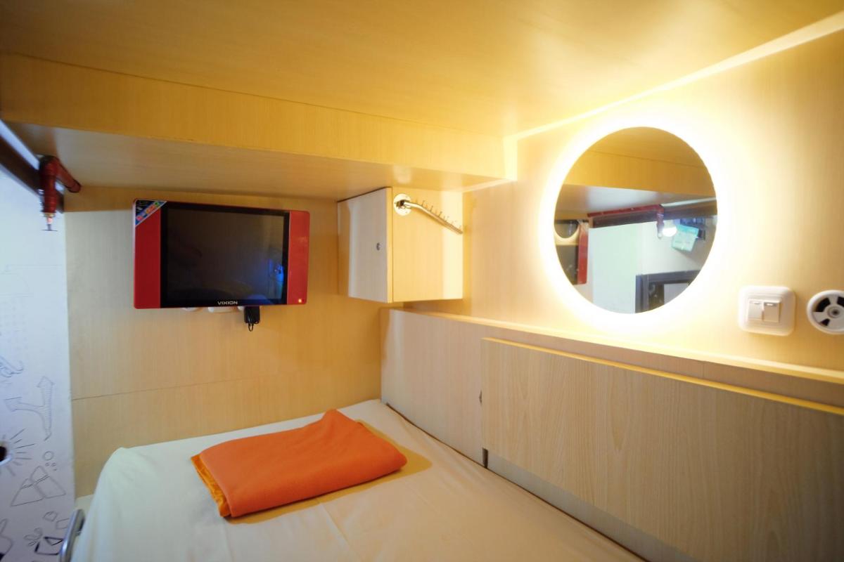 INAP at Capsule Hostel - Hizvo
