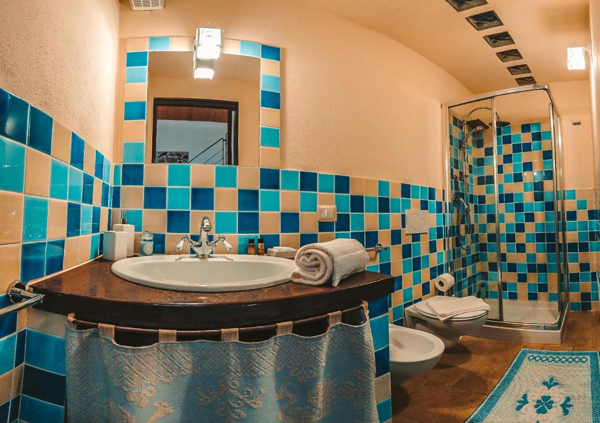 Hillary's Loft - Hizvo