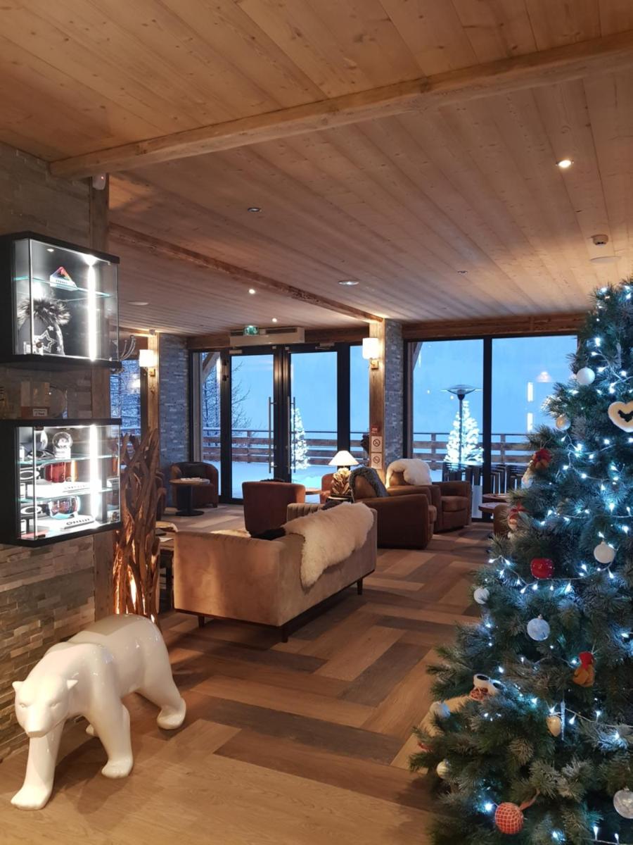 Télévision ou salle de divertissement dans l'établissement Chalet Marano Restaurant & Spa