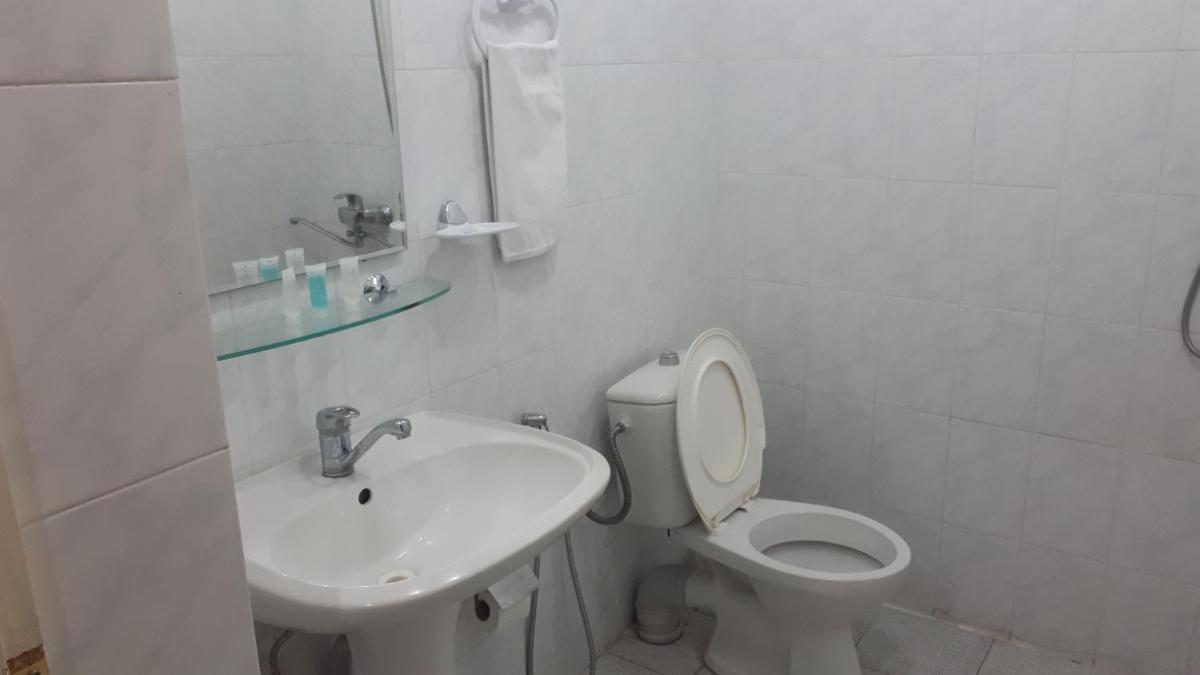 AZPETROL HOTEL GAZAX - Housity