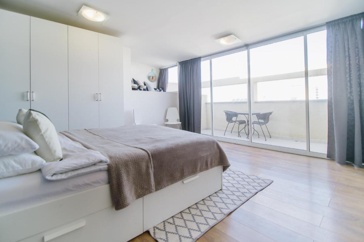 Ben Yehuda Rooftop Apartments - Housity