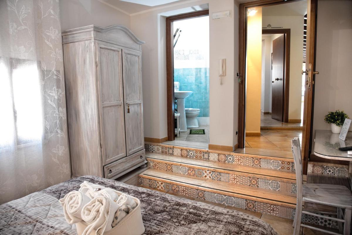 Bed & Breakfasts Conte Perollo - Housity