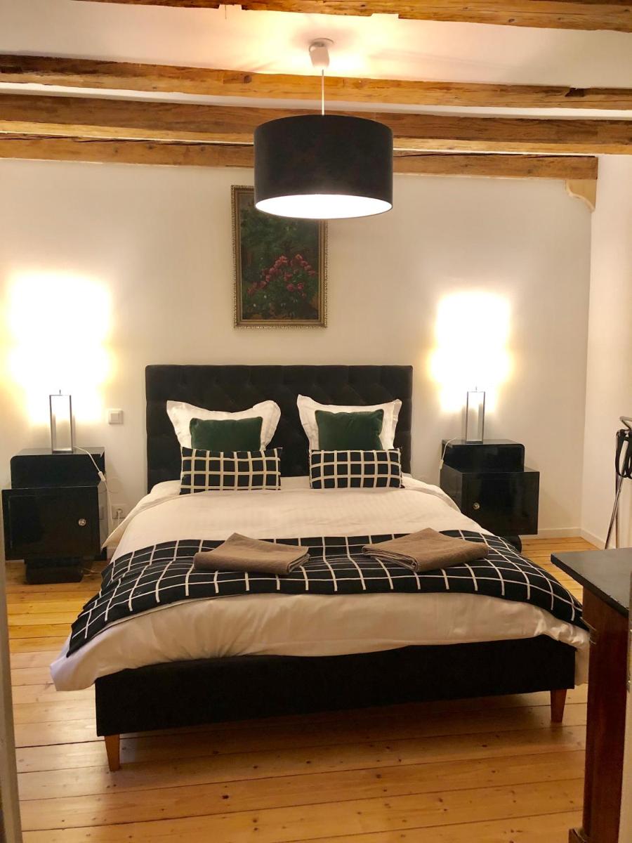 Carpe Diem Home - Au pied de la Cathédrale - Housity