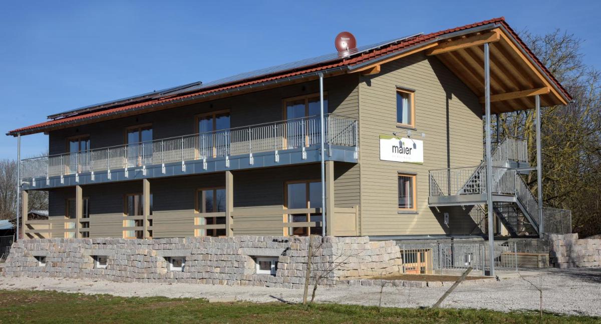 Die Wein Bleibe - Housity