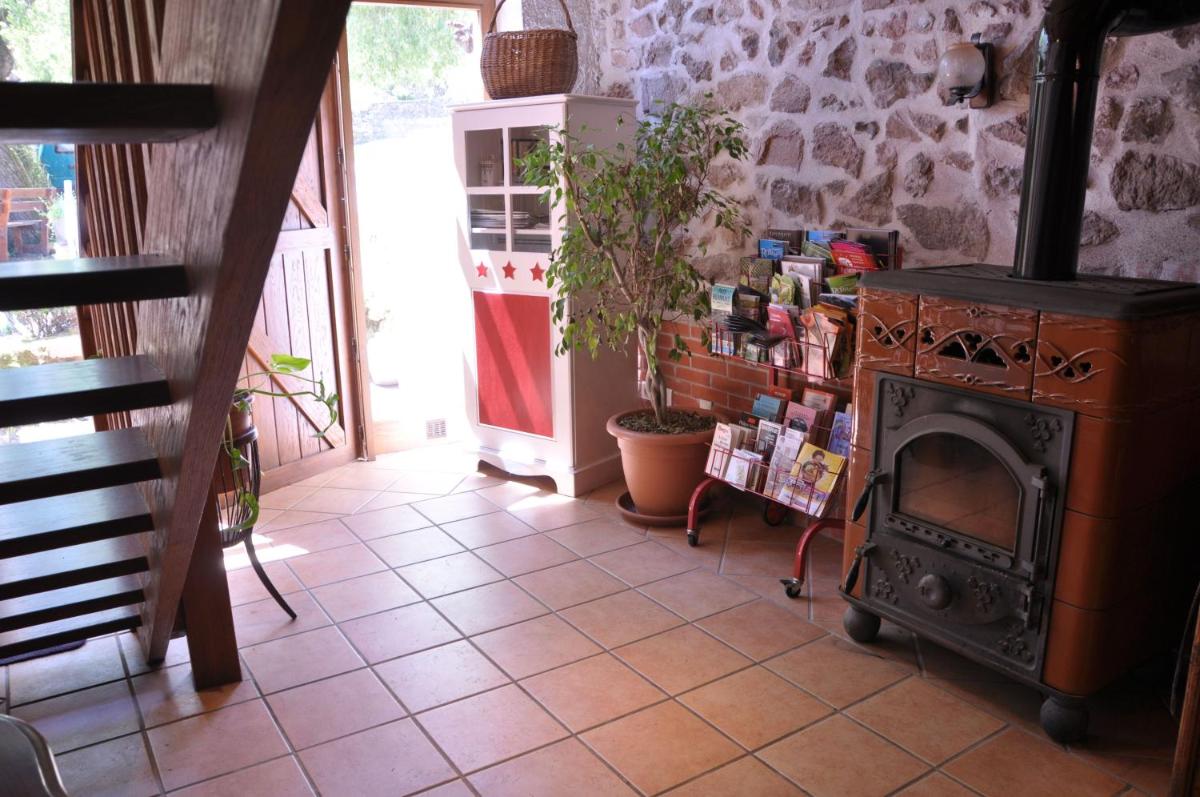 la Ferme aux abeilles - Housity