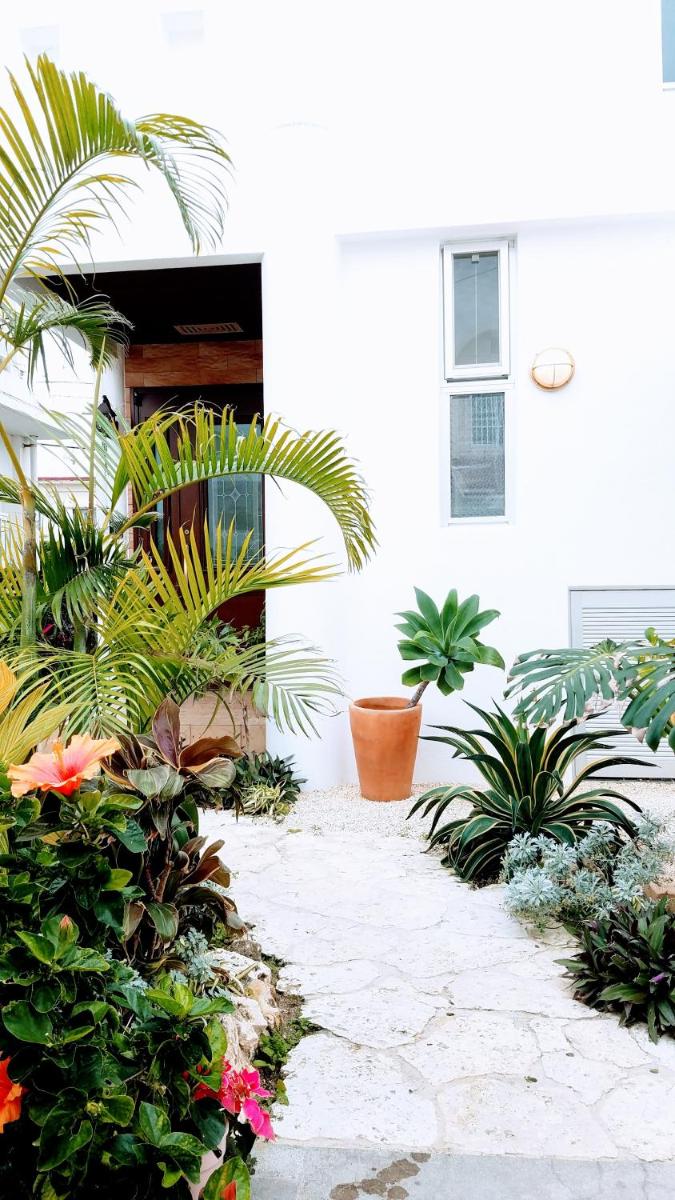 Mihama Beach House - Housity