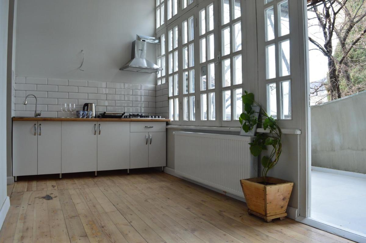 Woodmood Hostel - Housity