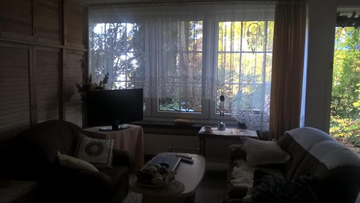 Gemütl. Ferienwohnung und Privatzimmer - Housity