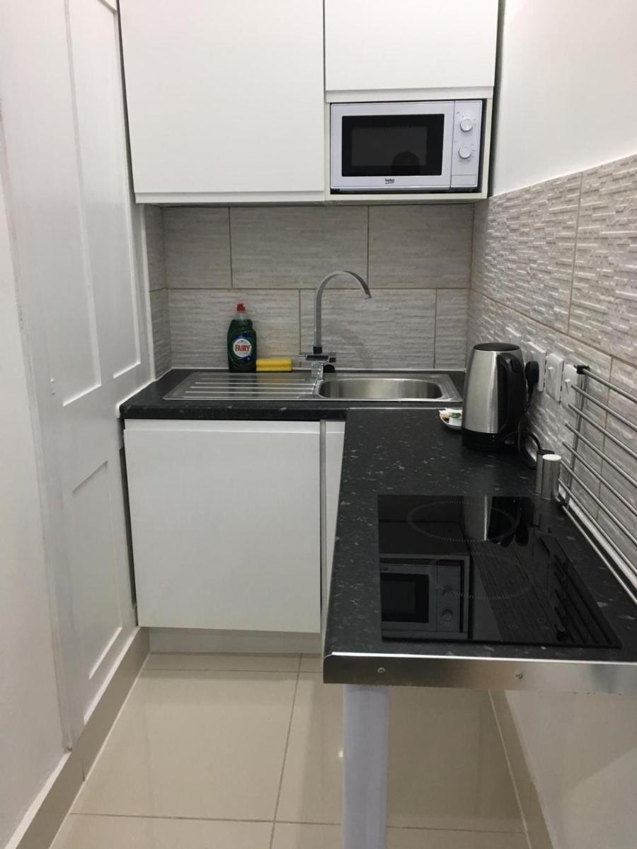 Lanark Residence - Housity