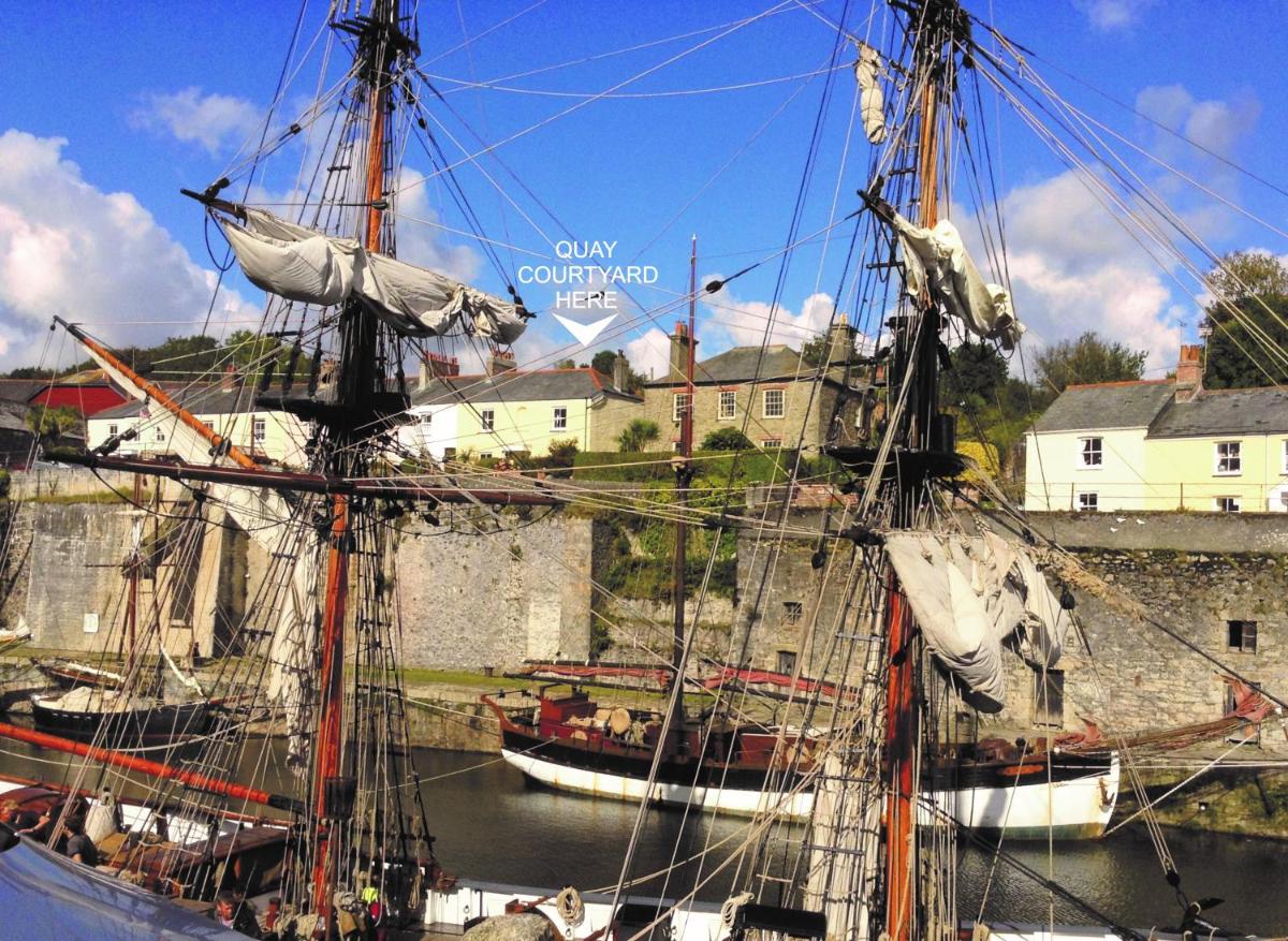 Quay Courtyard - Housity