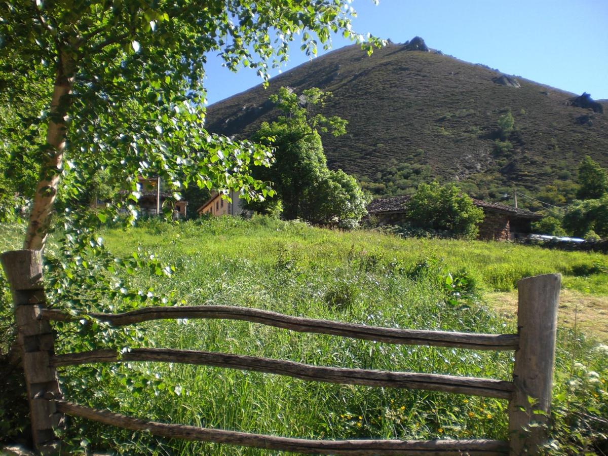 Hotel Rural Genestoso - Housity