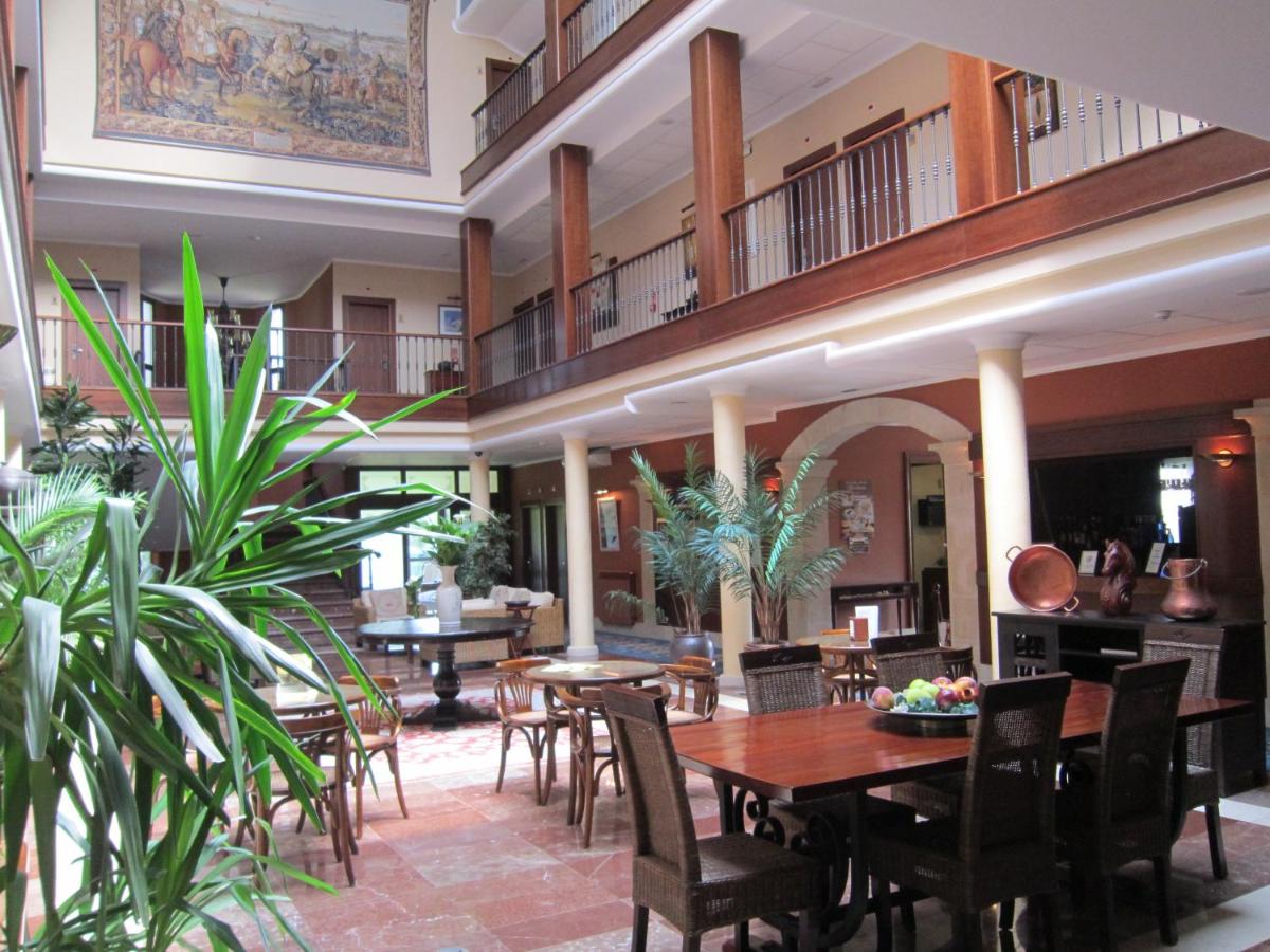 Hotel Finca La Mansión - Housity