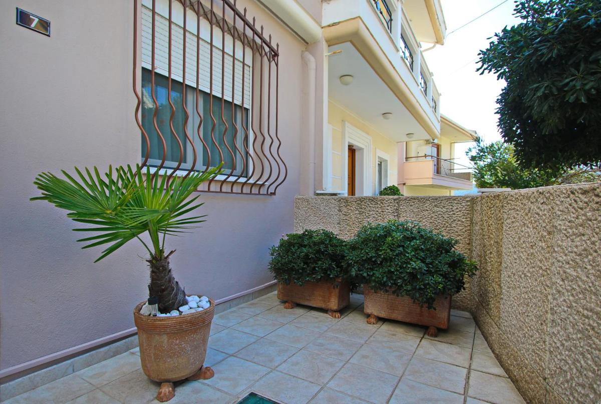 ELENA 3 - Housity