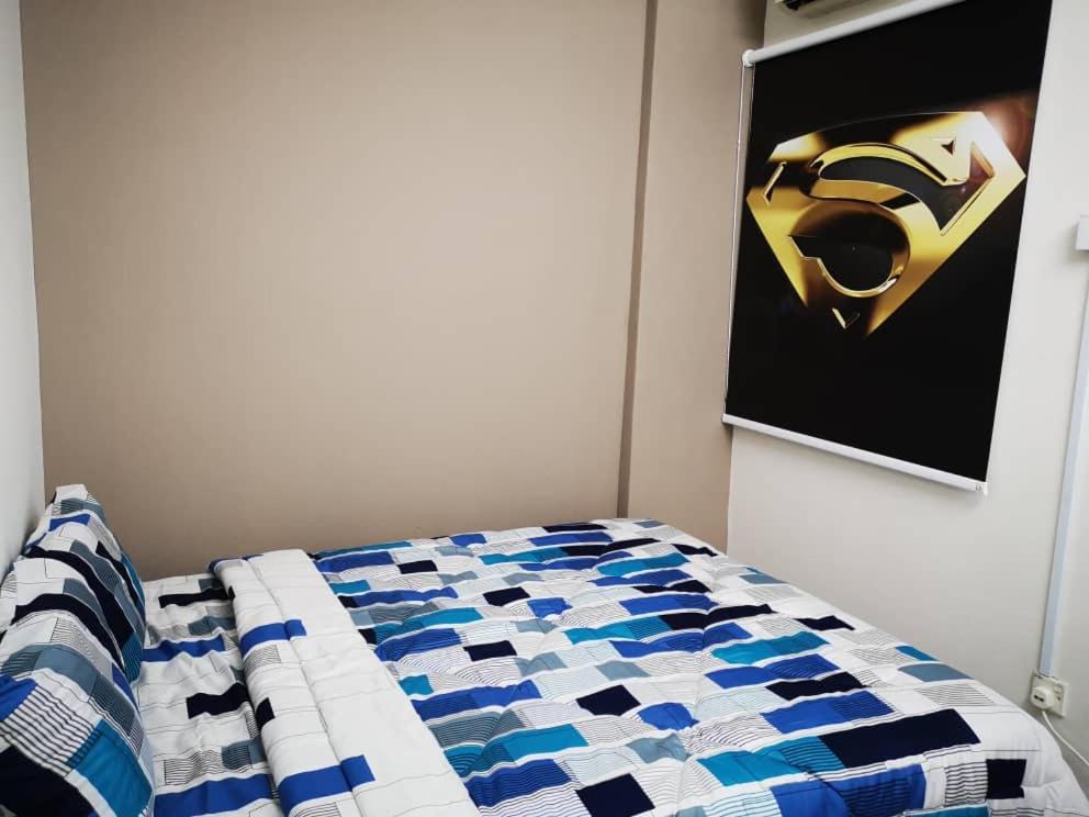 Comfy & Cozy House, 6-8 pax, near Hospital Ampang, Free WiFi - Housity