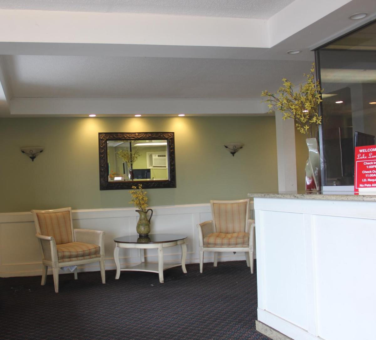 Lakeland Inn - Bohemia - Housity