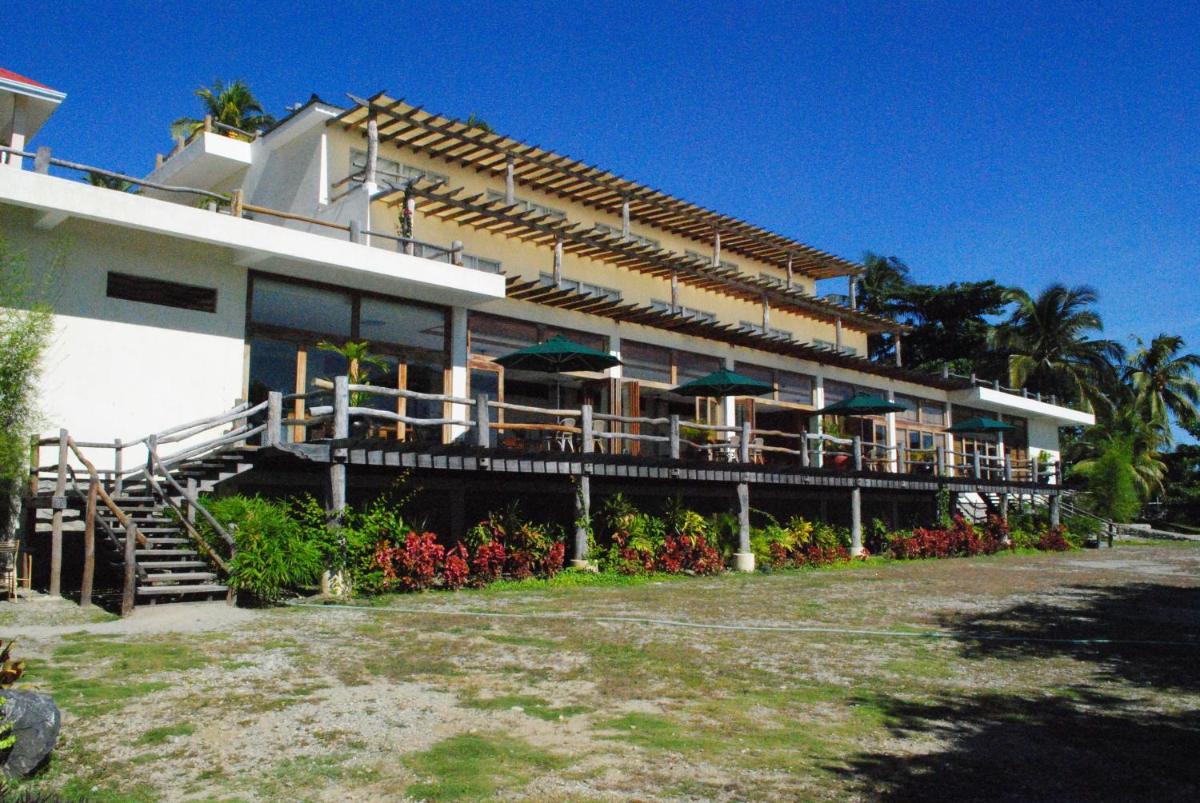 Almont Beach Resort - Housity