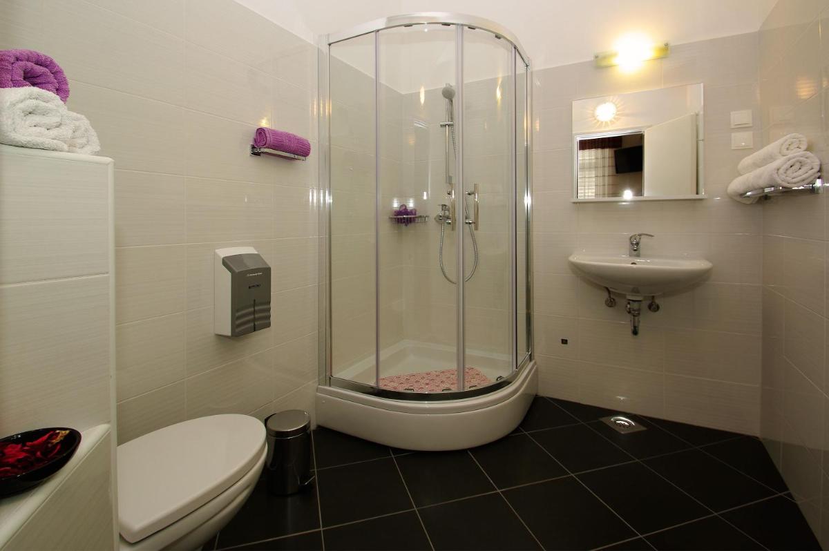B&B Vela Luka - Housity