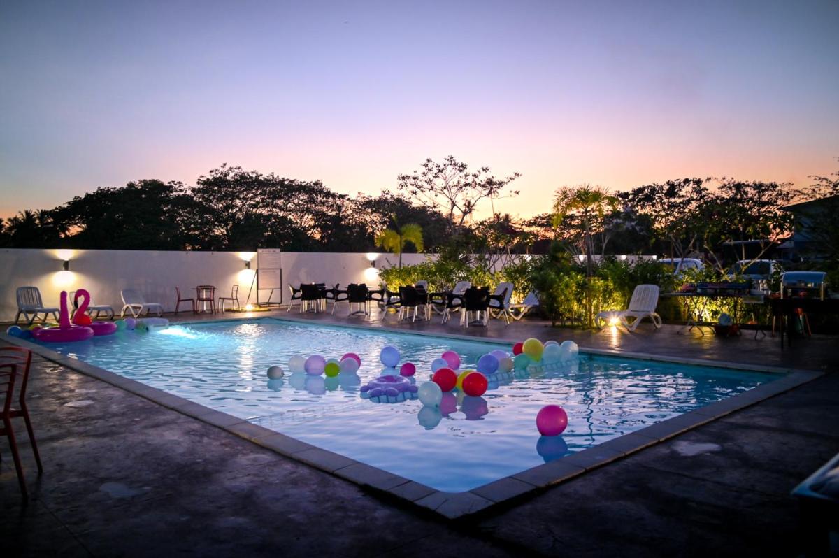 Suitetrails - Riverra Inn Langkawi