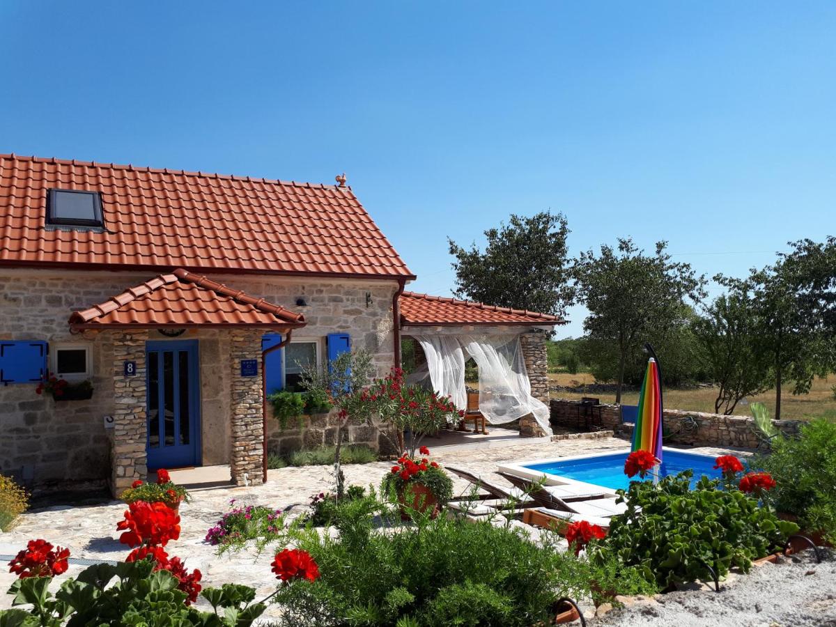 Holiday Home Toma - Housity