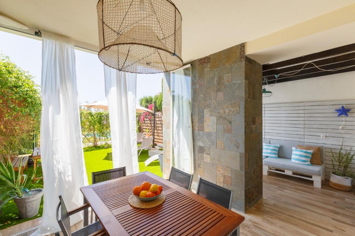 Oasis del Toyo - Housity