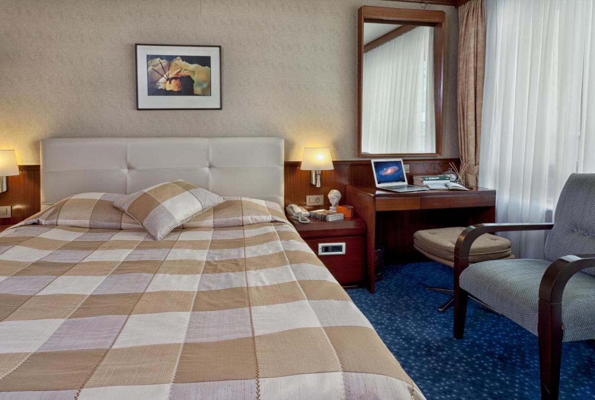 Hotel Best - Hizvo