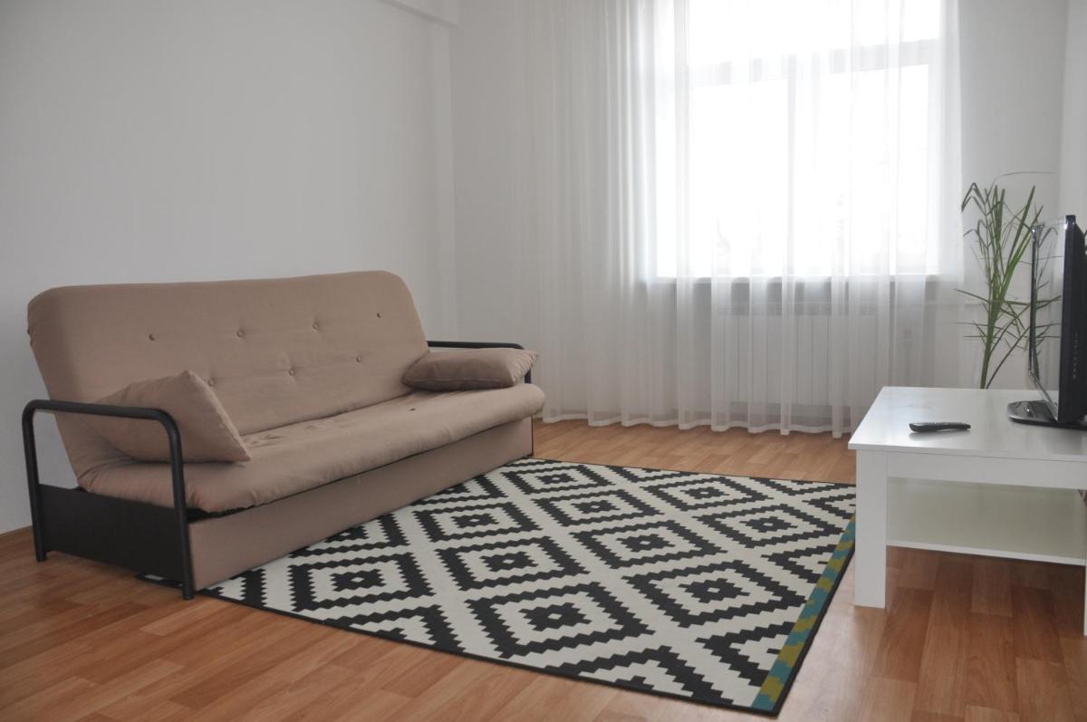 Apartments Theatre Shepkina 2 room - Hizvo