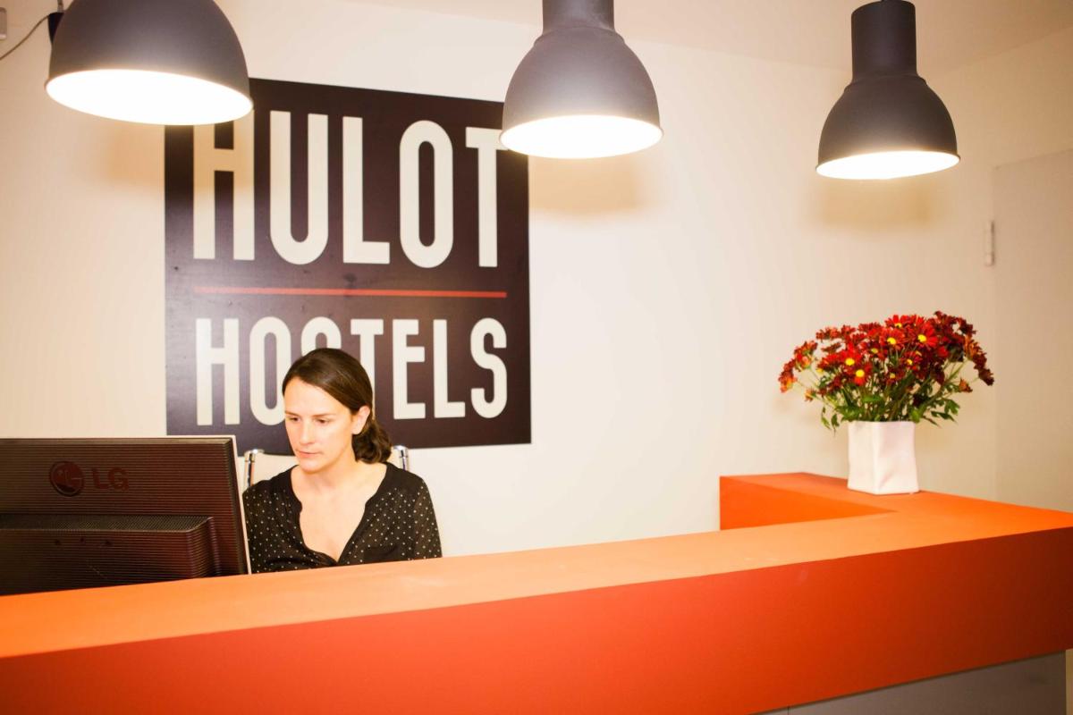 Hulot B&B Valencia - Housity