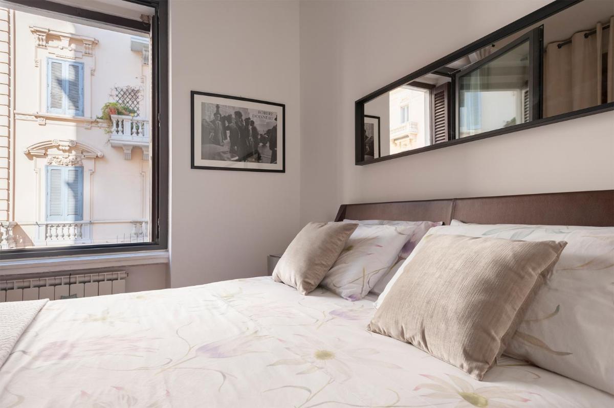 Via Bozzi Luxury Home - Housity