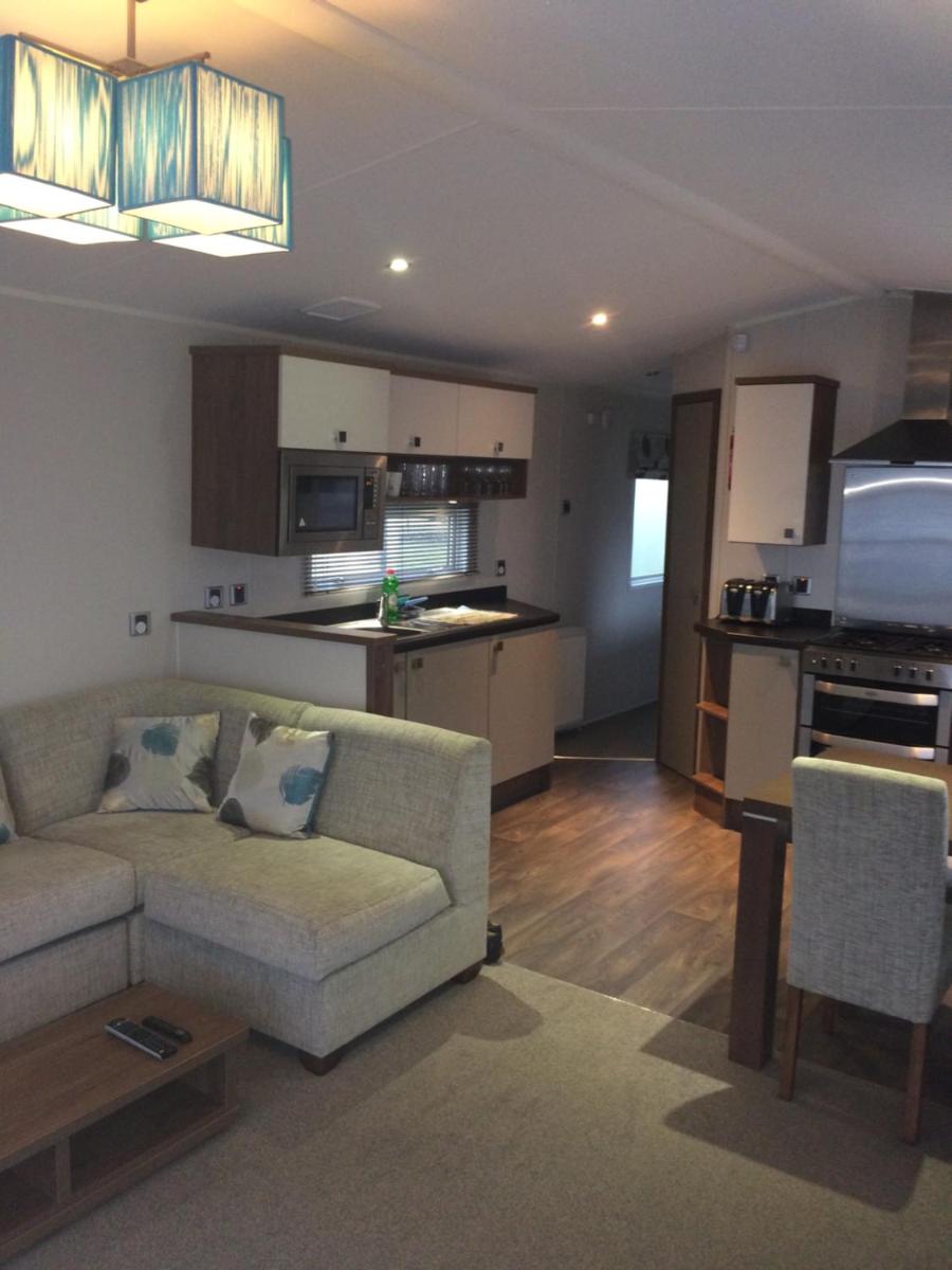 Silver Woods Reighton Sands - Housity
