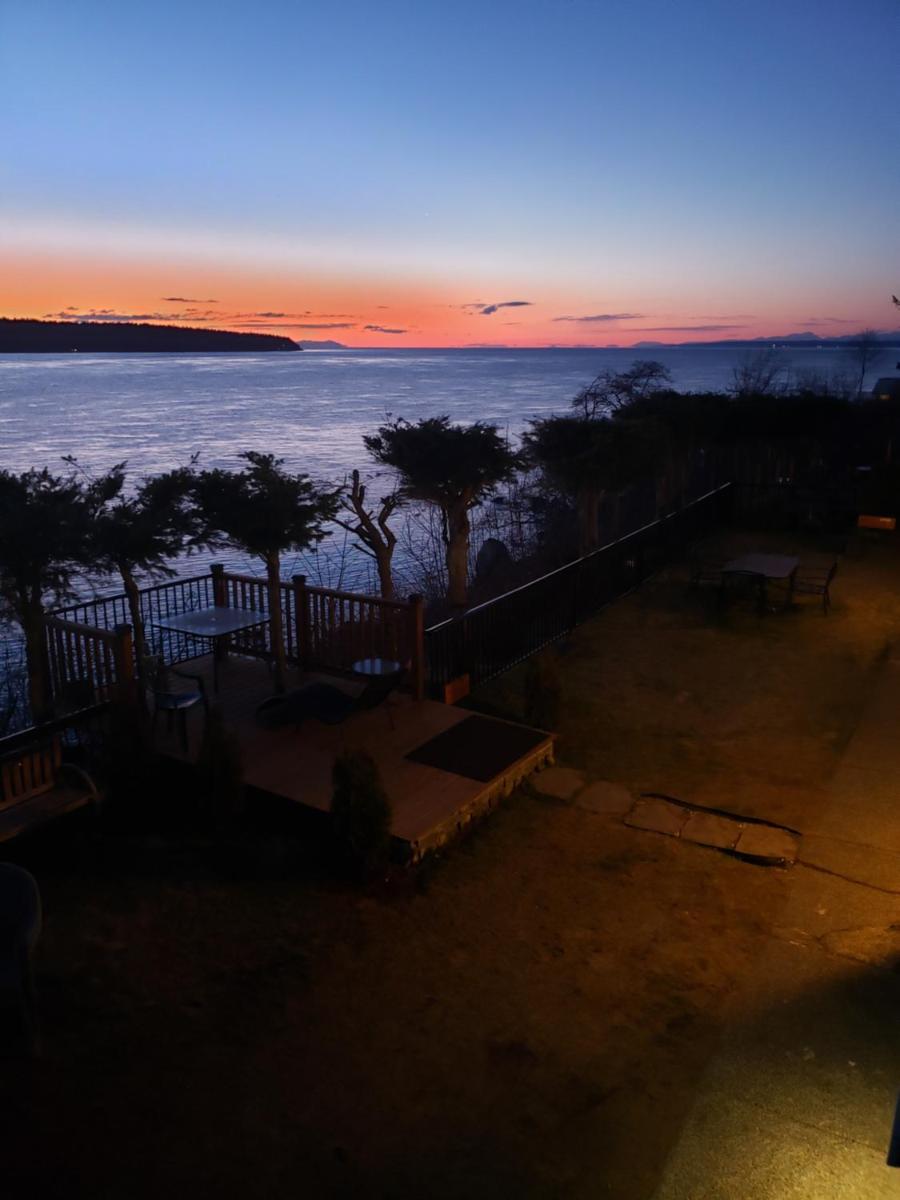 Above Tide Motel - Housity