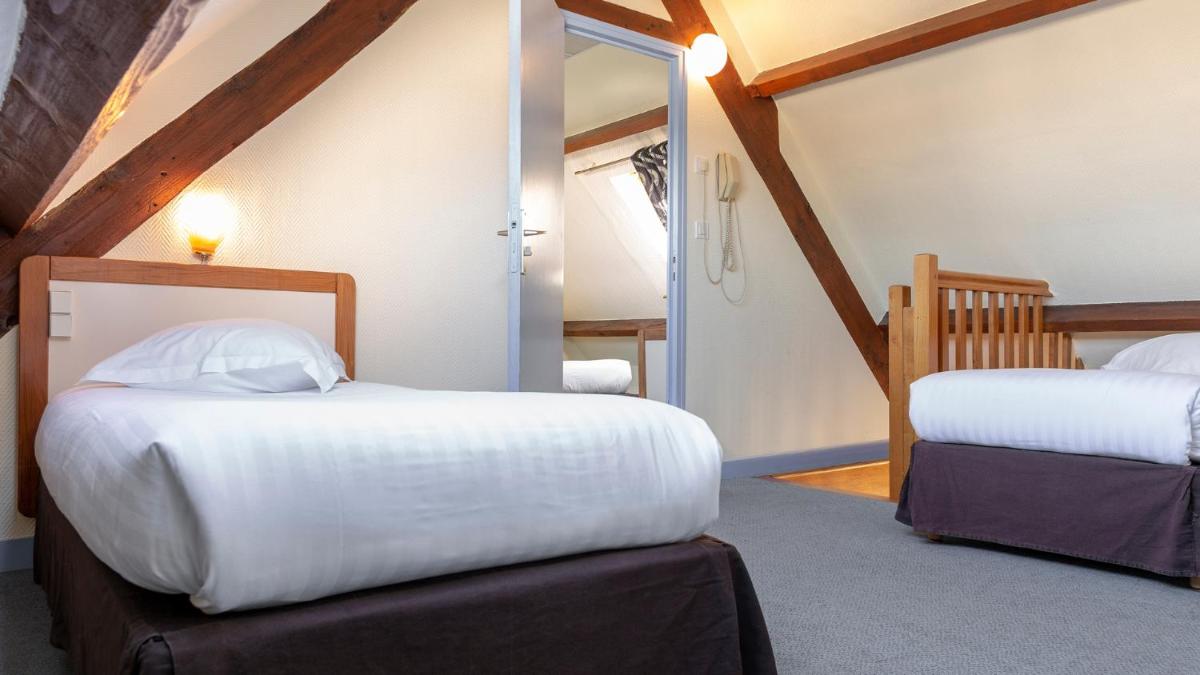 Les Bains de Mer Riviera Bretonne - Housity