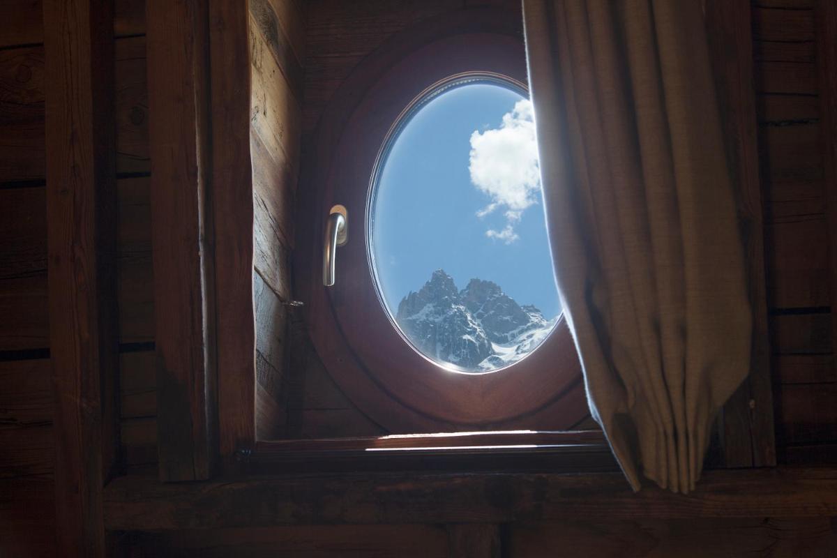 Photo de la galerie de l'établissement Grand Hôtel des Alpes, à Chamonix-Mont-Blanc