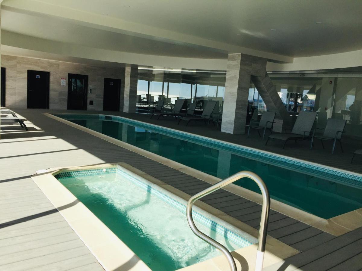 La Jolla Excellence, Exclusive Front Beach! - Housity