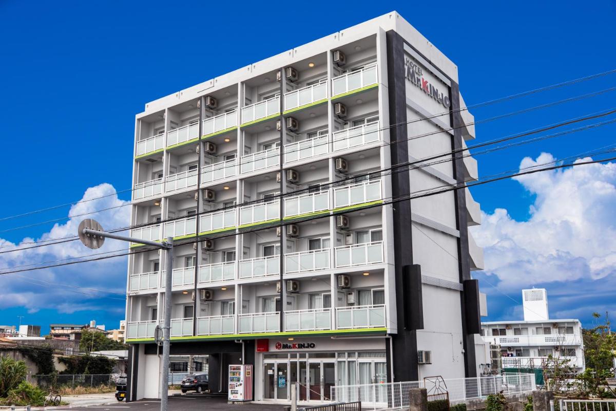 Mr. Kinjo in Okinawa North Inter - Housity