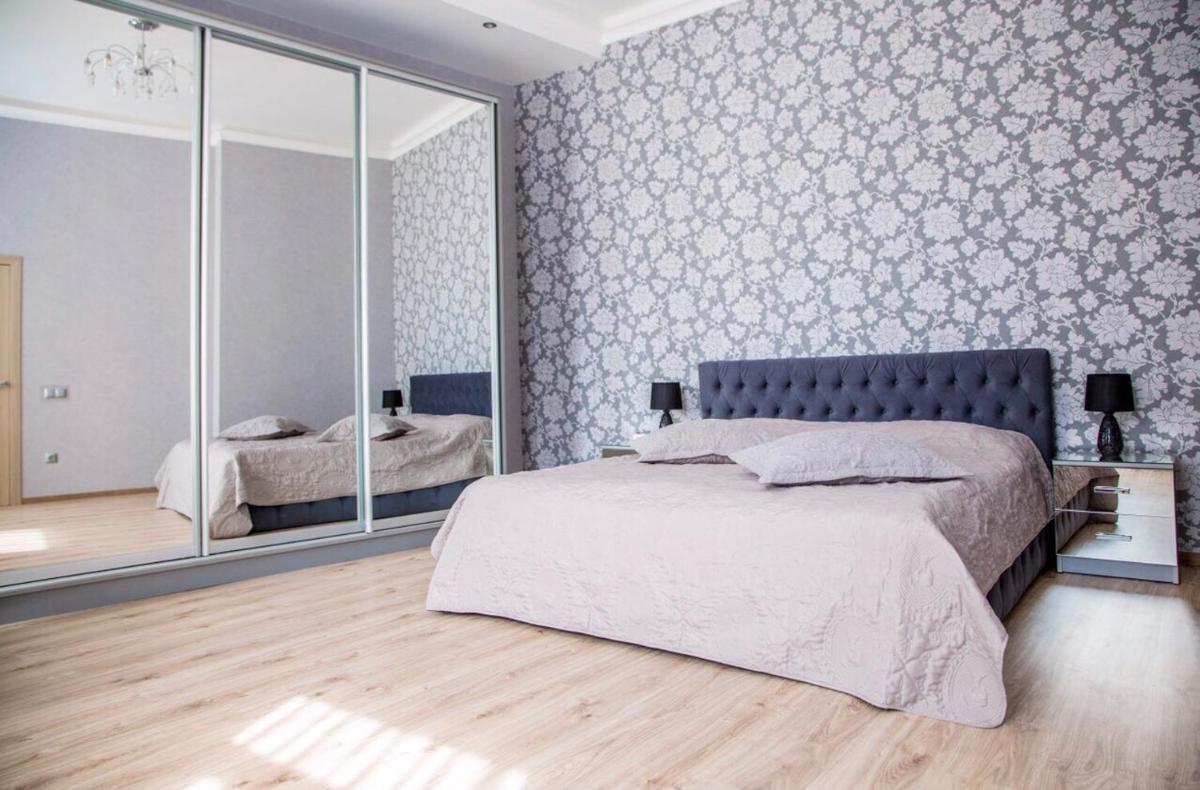 Apartment on Shota Rustaveli - Housity
