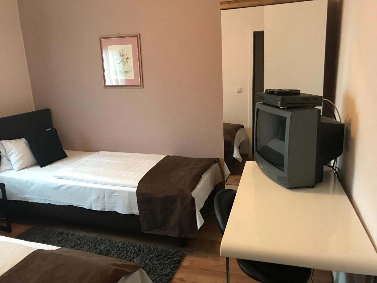 Waldhotel "Peter aufm Berge" - Housity