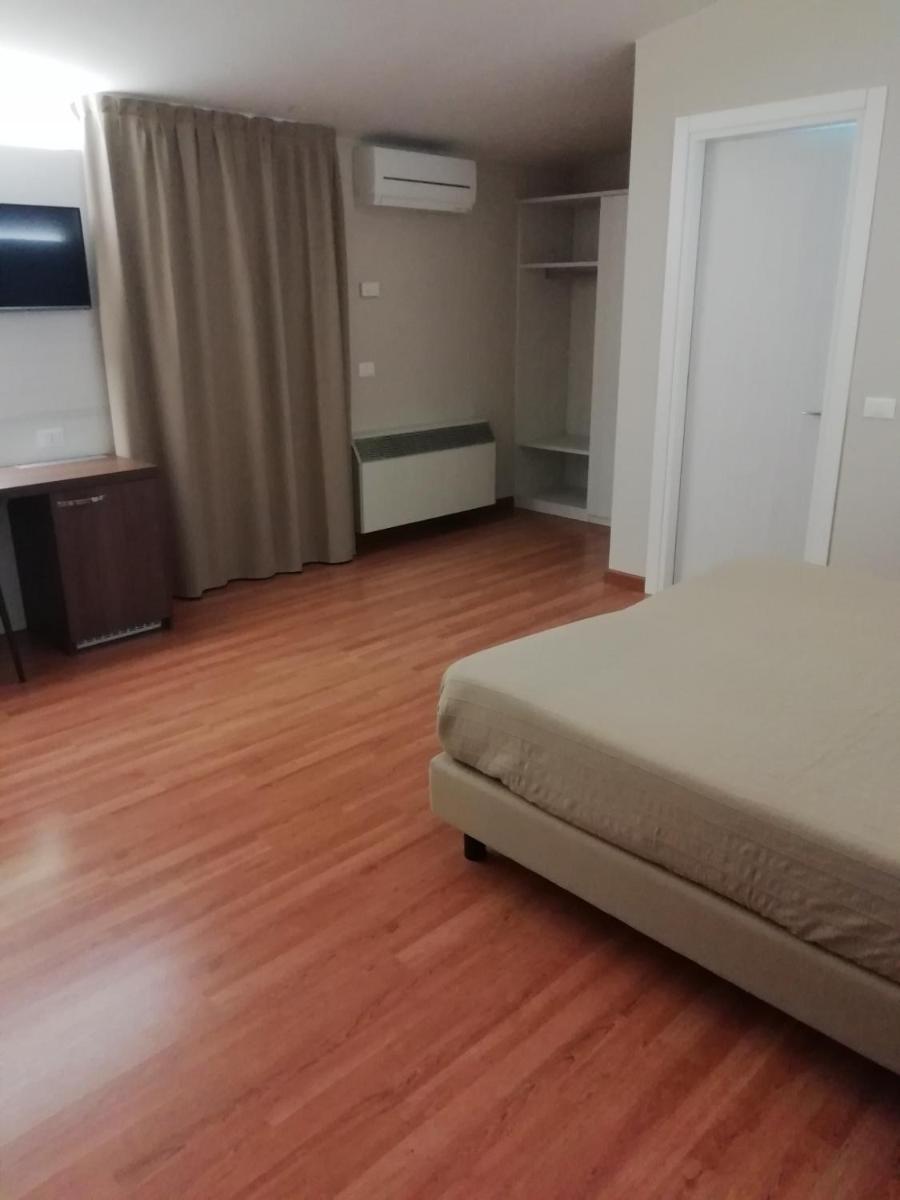 HOTEL BUCA DI BACCO - Housity