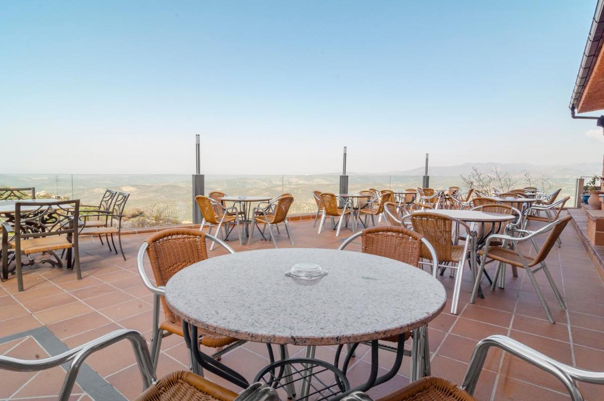 Un balcón o terraza de Hotel Sierra de Cazorla & SPA 3*