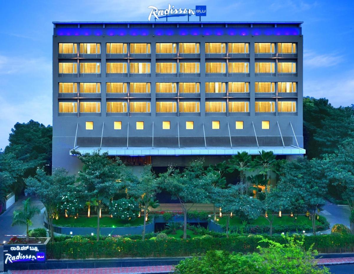 an exterior view of the radisson hotel singapore at Radisson Blu Bengaluru Outer Ring Road in Bengaluru