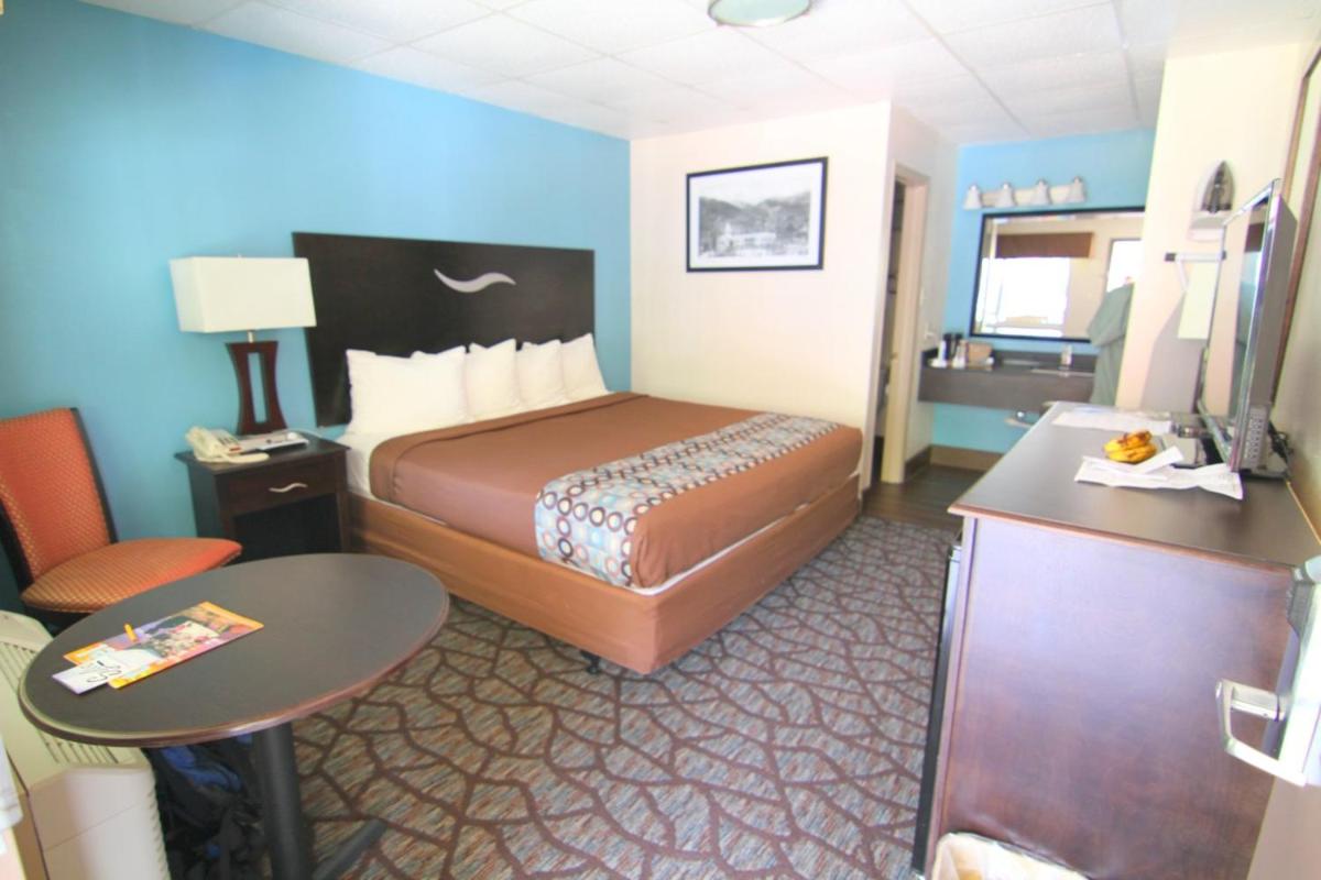 Blue Ridge Inn - Housity
