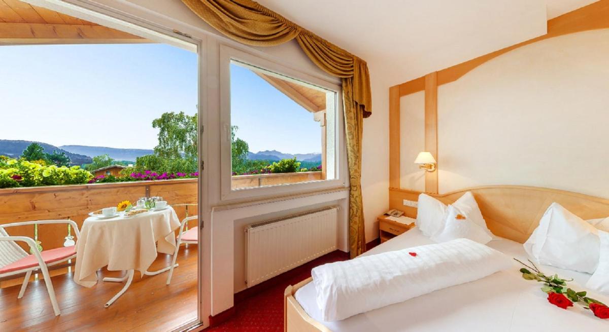 Hotel Sonnenheim - Housity