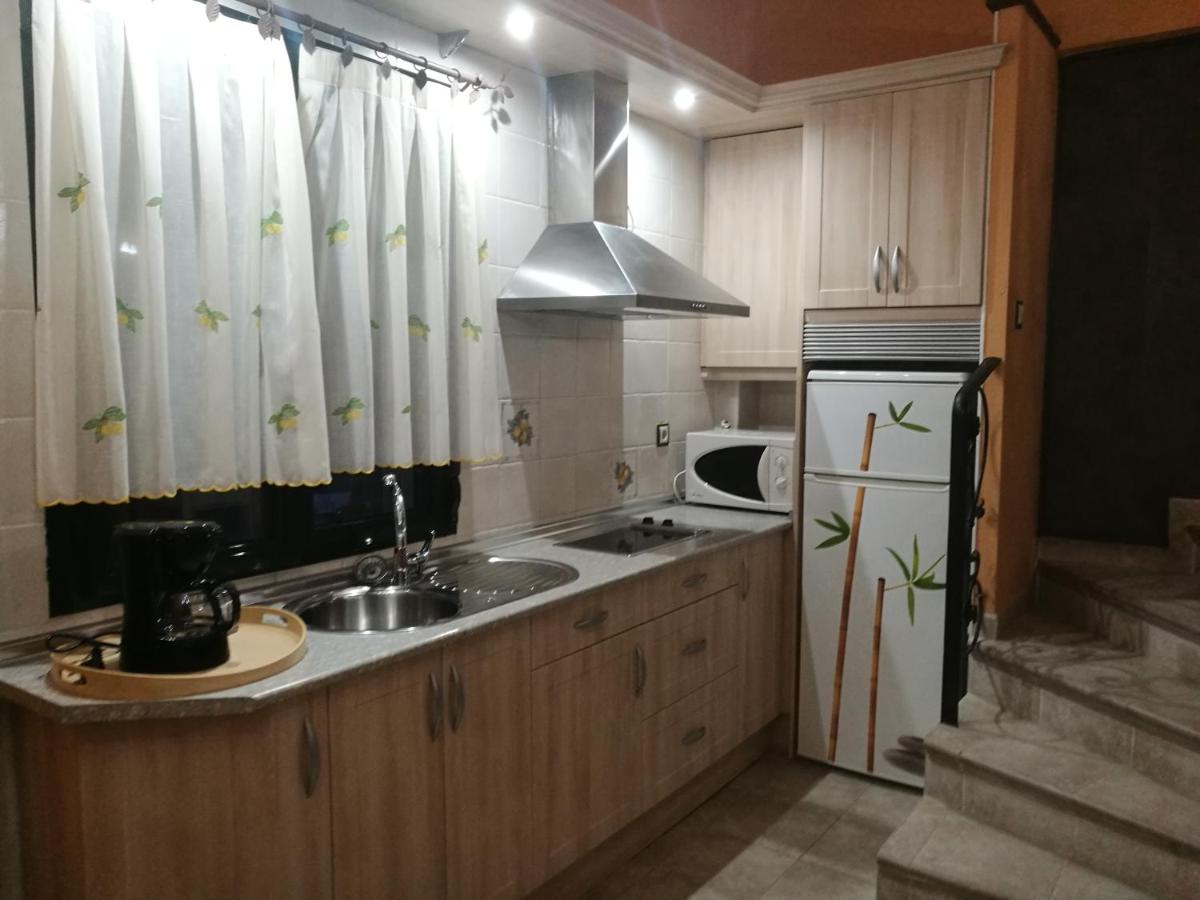 APARTAMENTOS MELCHOR DE LIÑAN - Housity