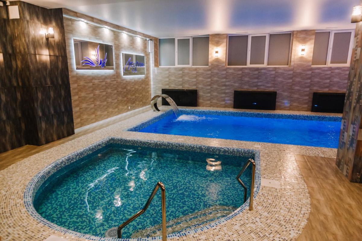 Lazurit Inn - Housity
