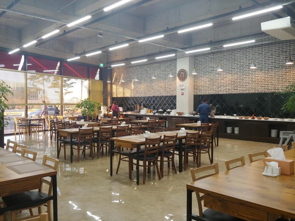 Geosung Hotel - Housity