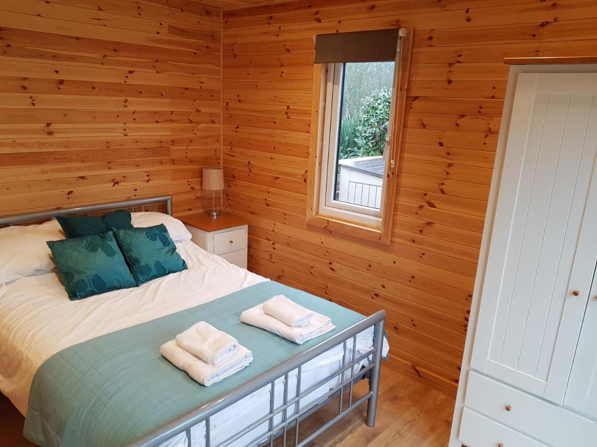 Acorn Camping and Caravan Park - Housity