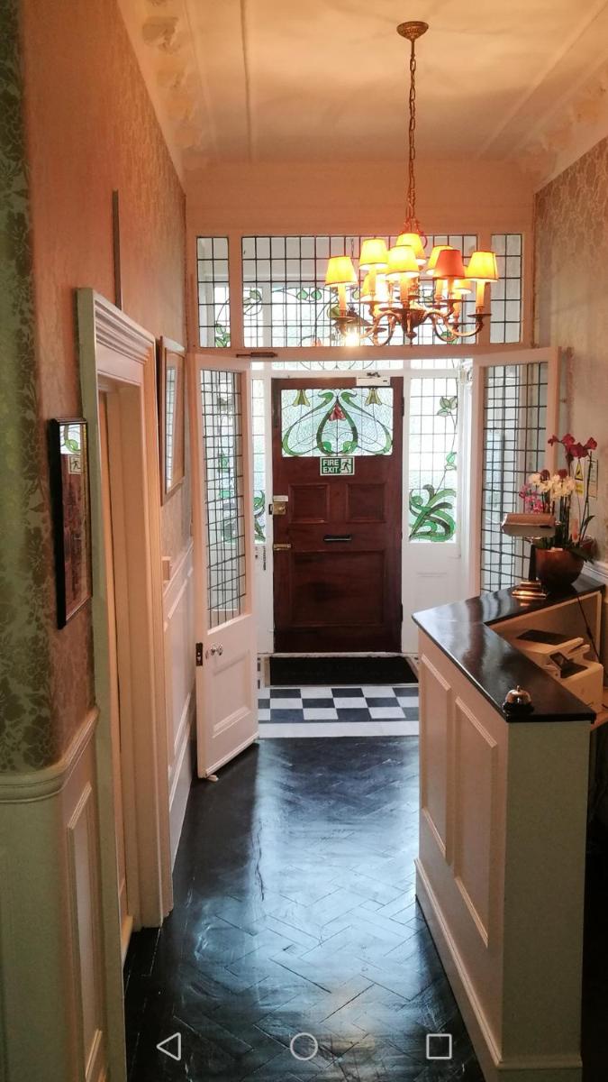 Dawson House - Housity