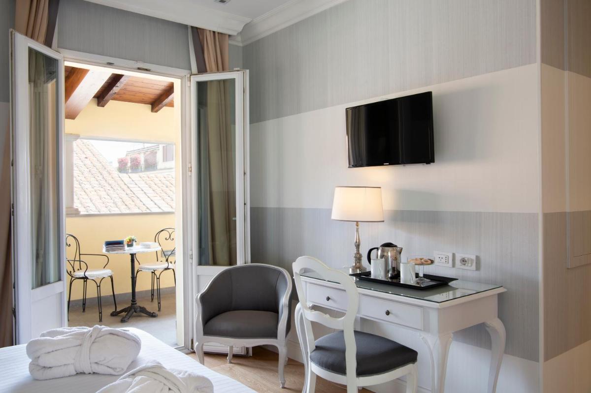 Hotel Rapallo - Housity