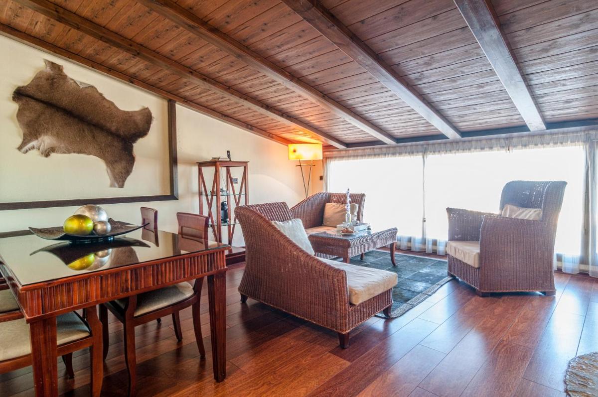 Zona de estar de Hotel & Spa Sierra de Cazorla 4*